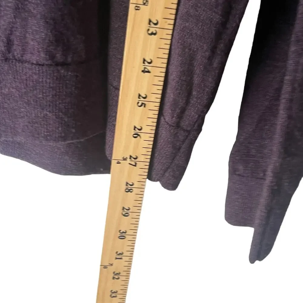 Banana Republic‎ Men's Size Large 100% Merino Wool Purple V Neck Sweater
